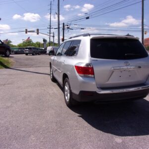 2013 Toyota Highlander Plus