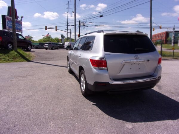 2013 Toyota Highlander Plus