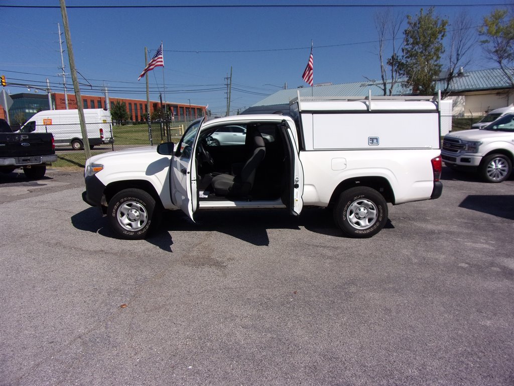 2021 Toyota Tacoma SR - Image 4
